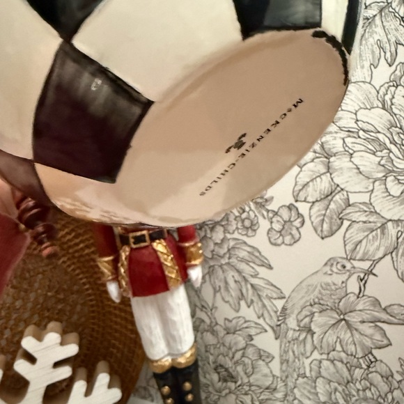 Mackenzie Childs RARE 64 oz Jug Courtly Check Black and White Teapot - Picture 9 of 10